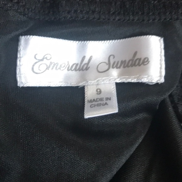 🖤 Beautiful black lace Dress 🖤 - Picture 5 of 6